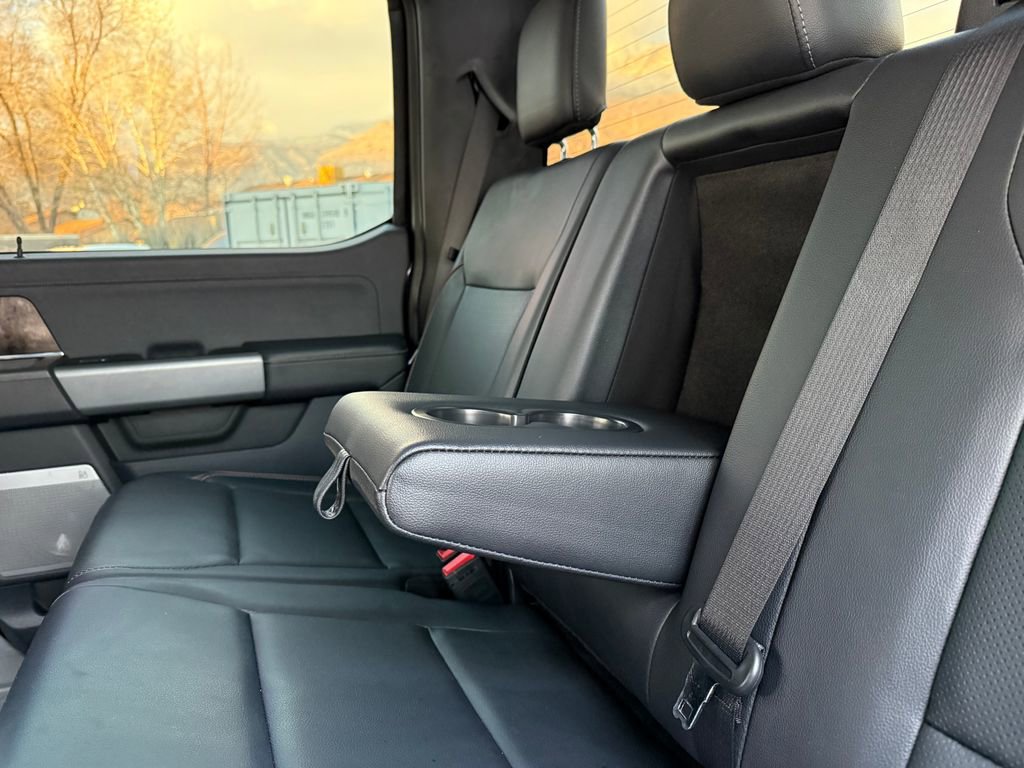 Used 2023 Ford F250 Lariat w/ Chrome Package image 29