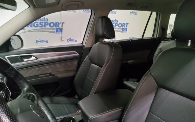 Used 2022 Volkswagen Atlas SEL R-Line image 19
