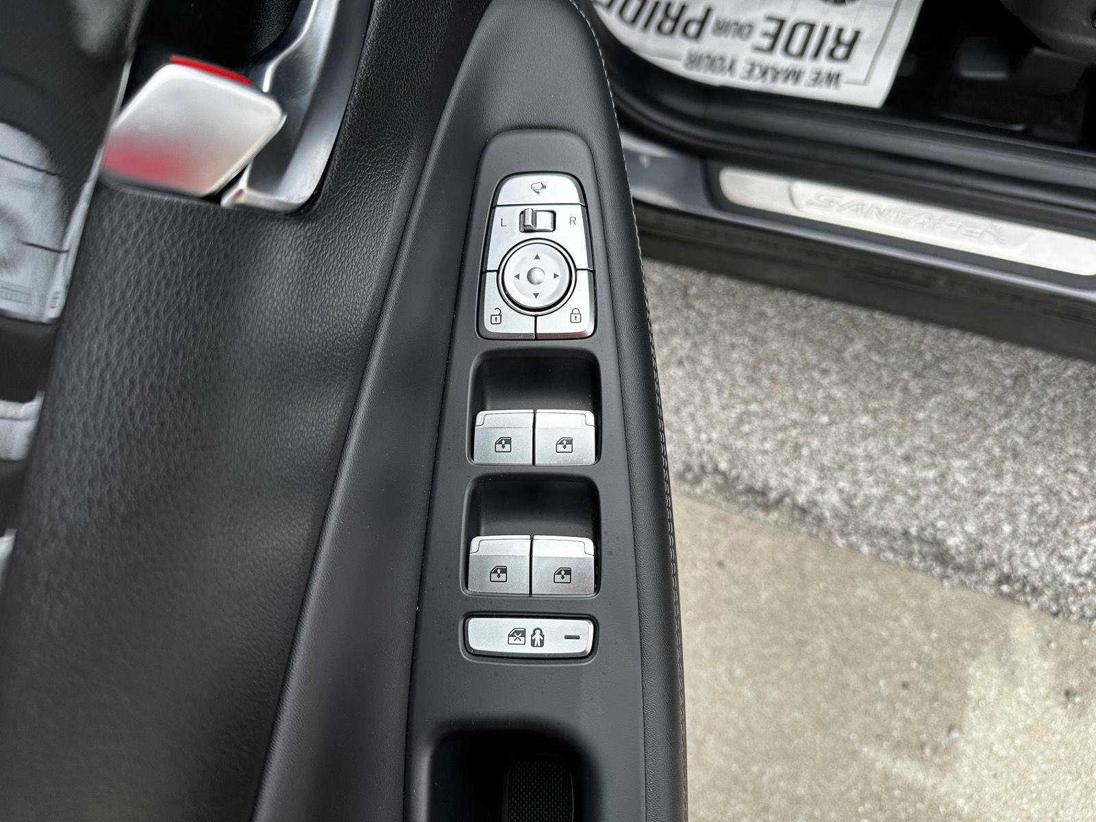 Used 2022 Hyundai Santa Fe Calligraphy AWD/4WD image 9