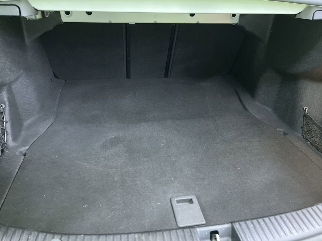 Used 2018 Mercedes-Benz C 300 4MATIC Sedan w/ Premium Package image 28