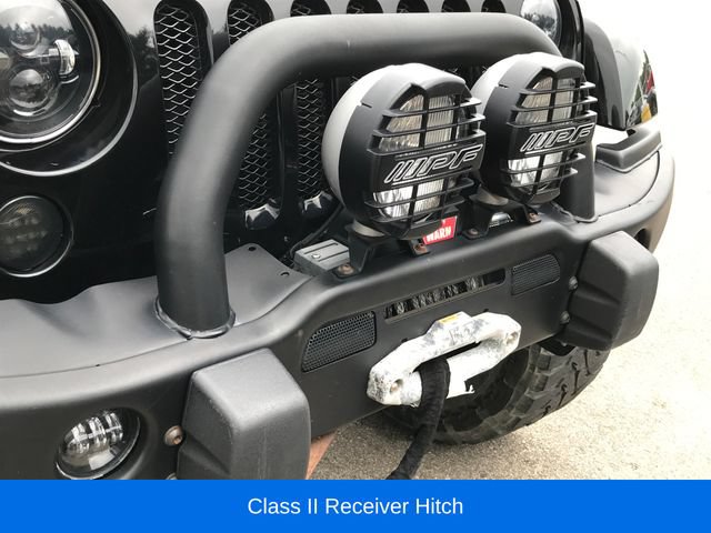 Used 2014 Jeep Wrangler Unlimited Rubicon w/ Connectivity Group AWD/4WD image 3