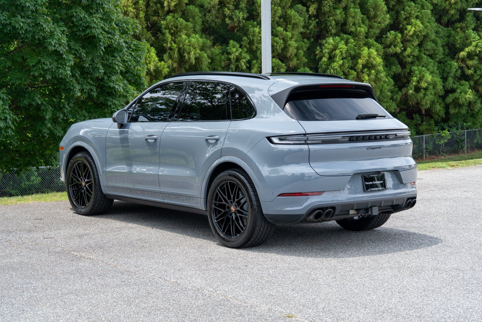 New 2026 Porsche Cayenne AWD/4WD image 3