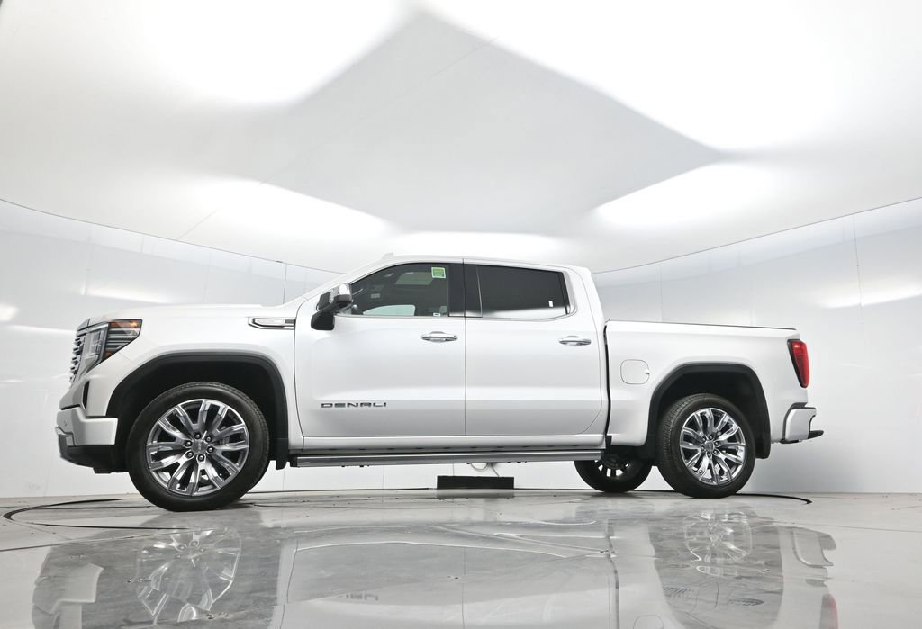 Used 2024 GMC Sierra 1500 Denali image 7