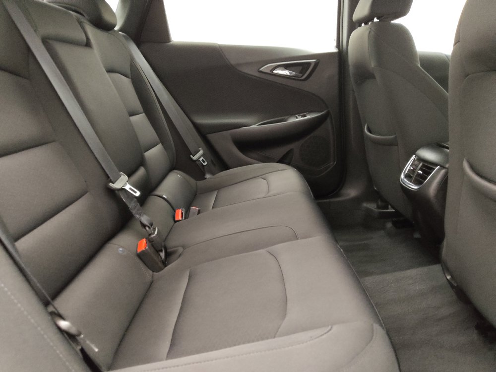 Used 2019 Chevrolet Malibu LT FWD image 19