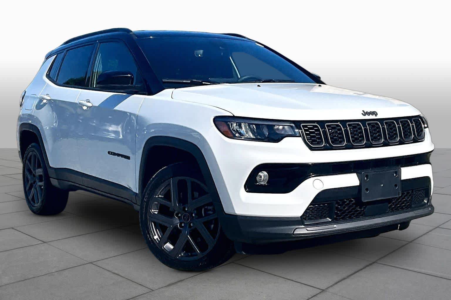 Used 2026 Jeep Compass Limited AWD/4WD image 3
