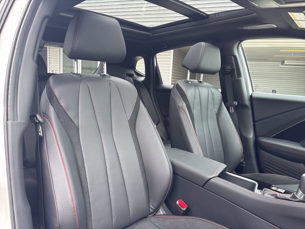 Used 2025 Acura ADX A-Spec image 16