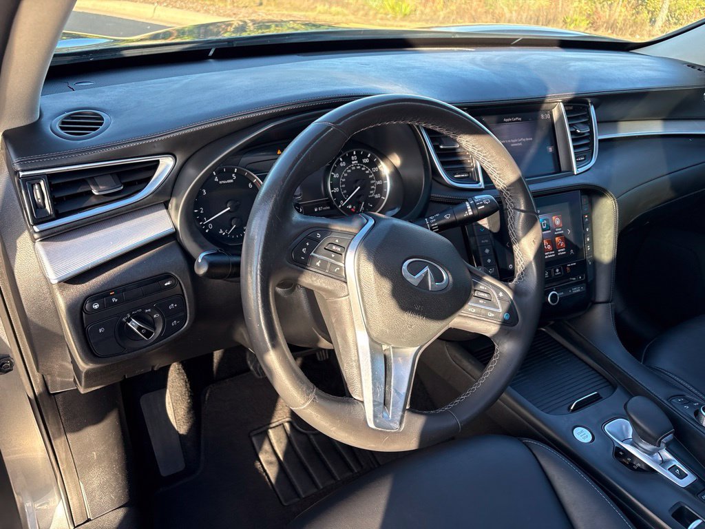 Used 2021 INFINITI QX50 Luxe FWD image 13