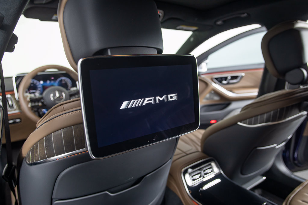 Used 2025 Mercedes-Benz S 63 AMG S image 36