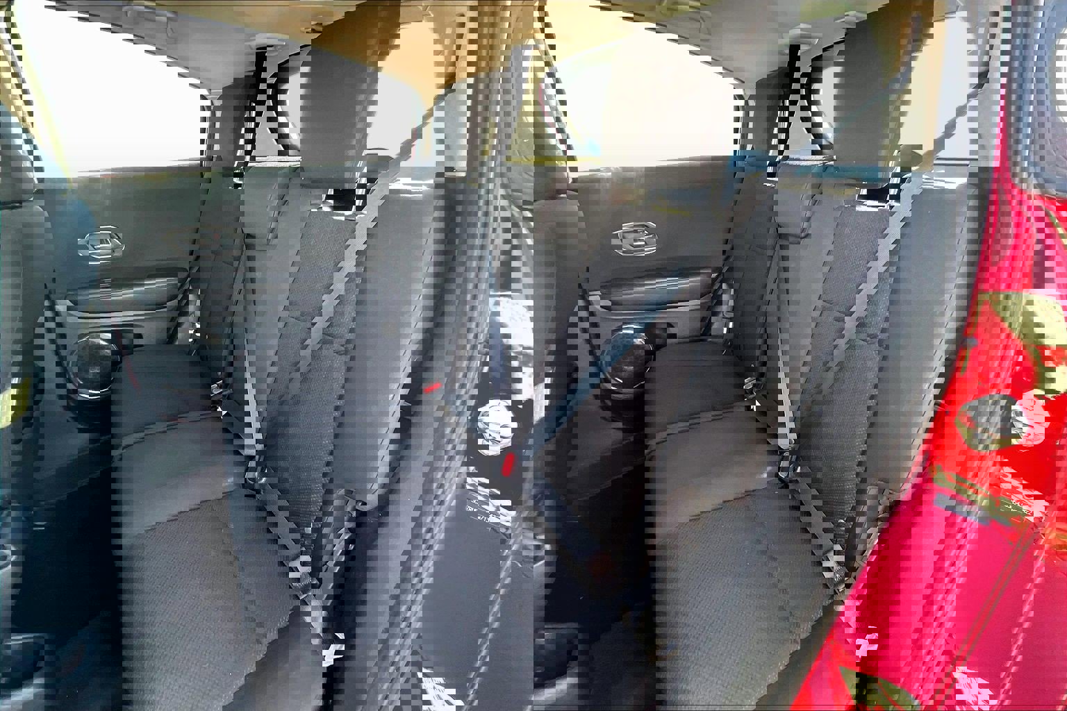 Used 2018 Honda HR-V EX image 24