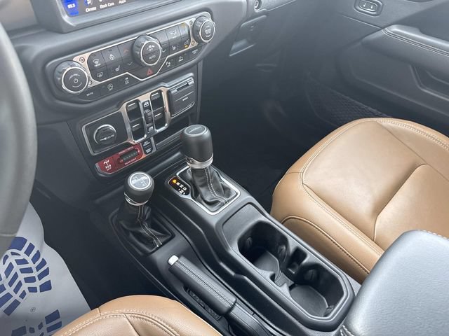 Used 2023 Jeep Gladiator Rubicon w/ Cold Weather Group AWD/4WD image 74
