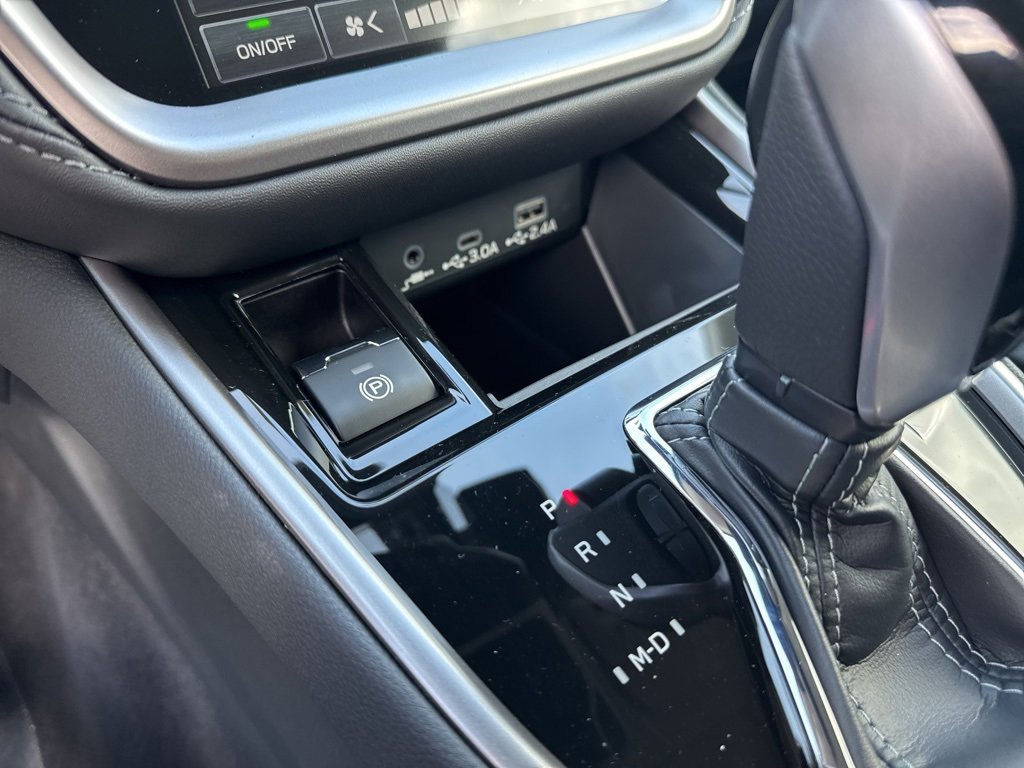 New 2025 Subaru Outback Touring XT image 17