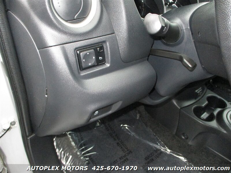 Used 2018 Nissan Versa SV w/ SV Special Edition Package FWD image 20