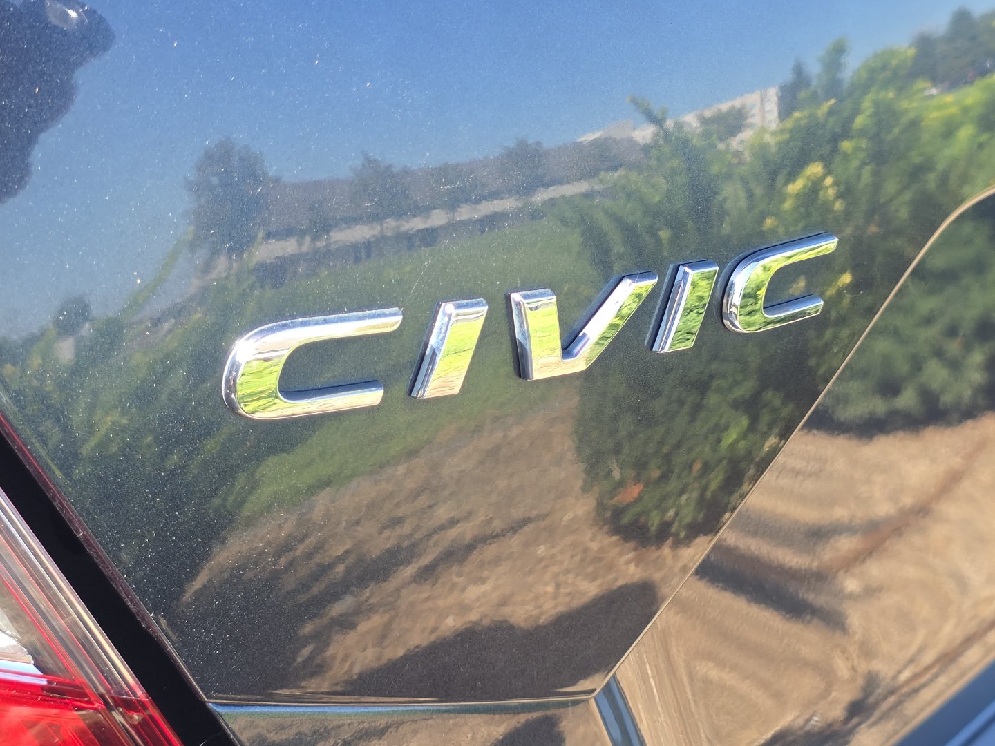 Used 2016 Honda Civic Touring image 13