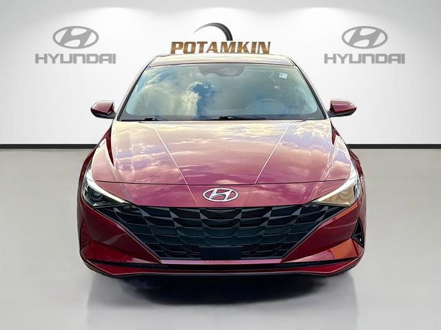 Used 2023 Hyundai Elantra SEL w/ Convenience Package image 2