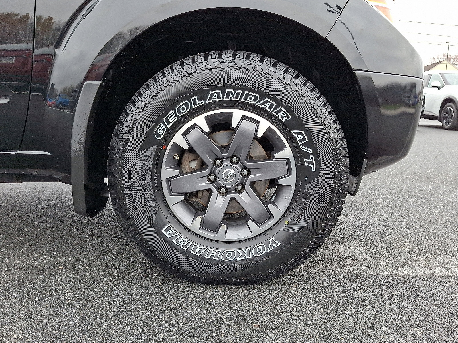 Used 2019 Nissan Frontier PRO-4X w/ Pro-4x Luxury Package image 14