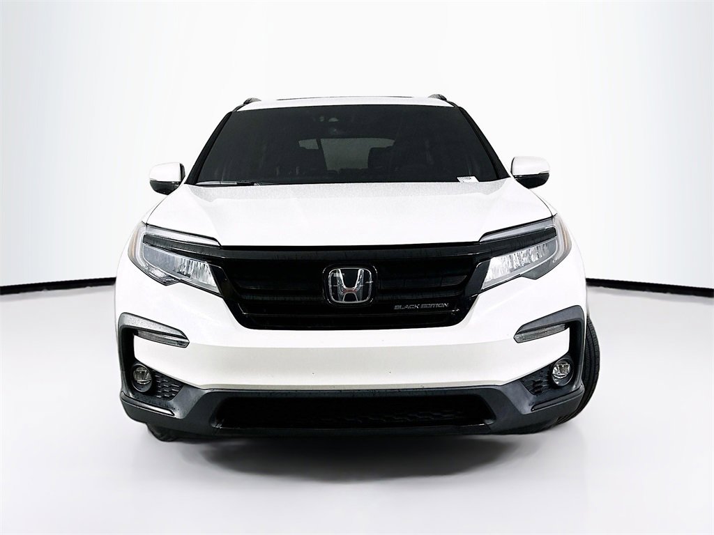 Certified 2022 Honda Pilot Black Edition image 5