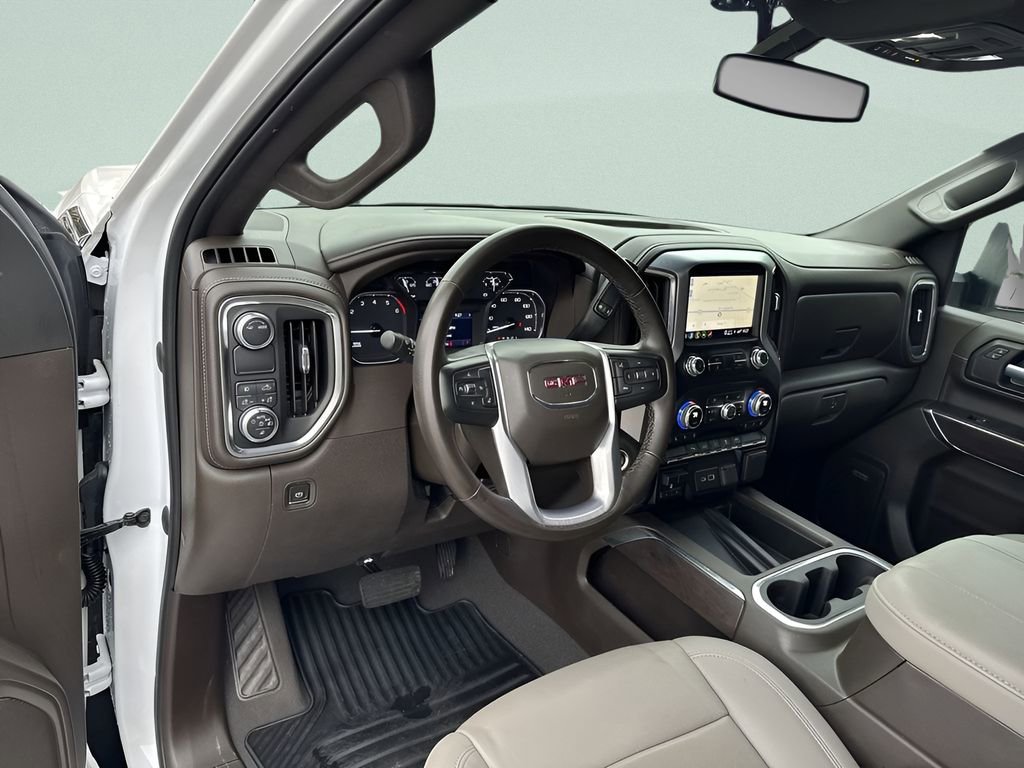 Used 2023 GMC Sierra 2500 SLT w/ SLT Premium Package image 4