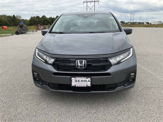 New 2026 Honda Odyssey Touring image 11