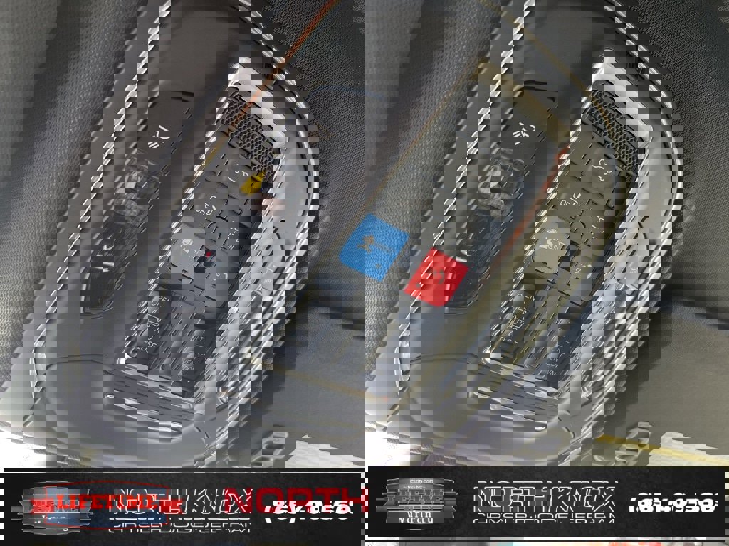 New 2025 Jeep Grand Cherokee L Altitude image 12