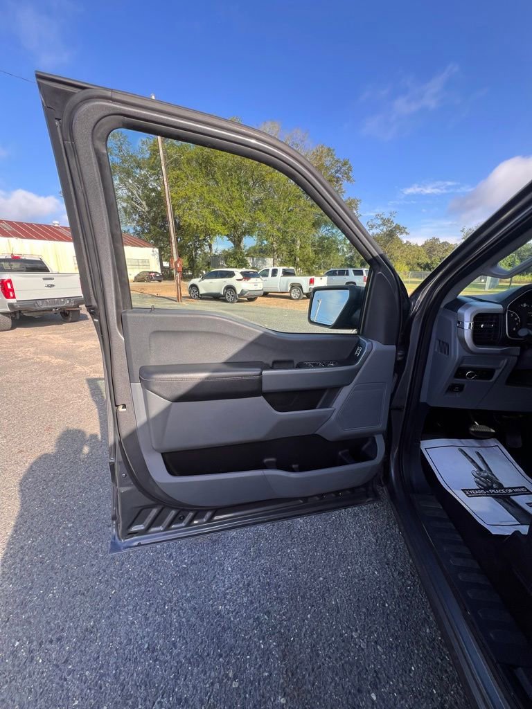 Used 2023 Ford F150 XLT image 19