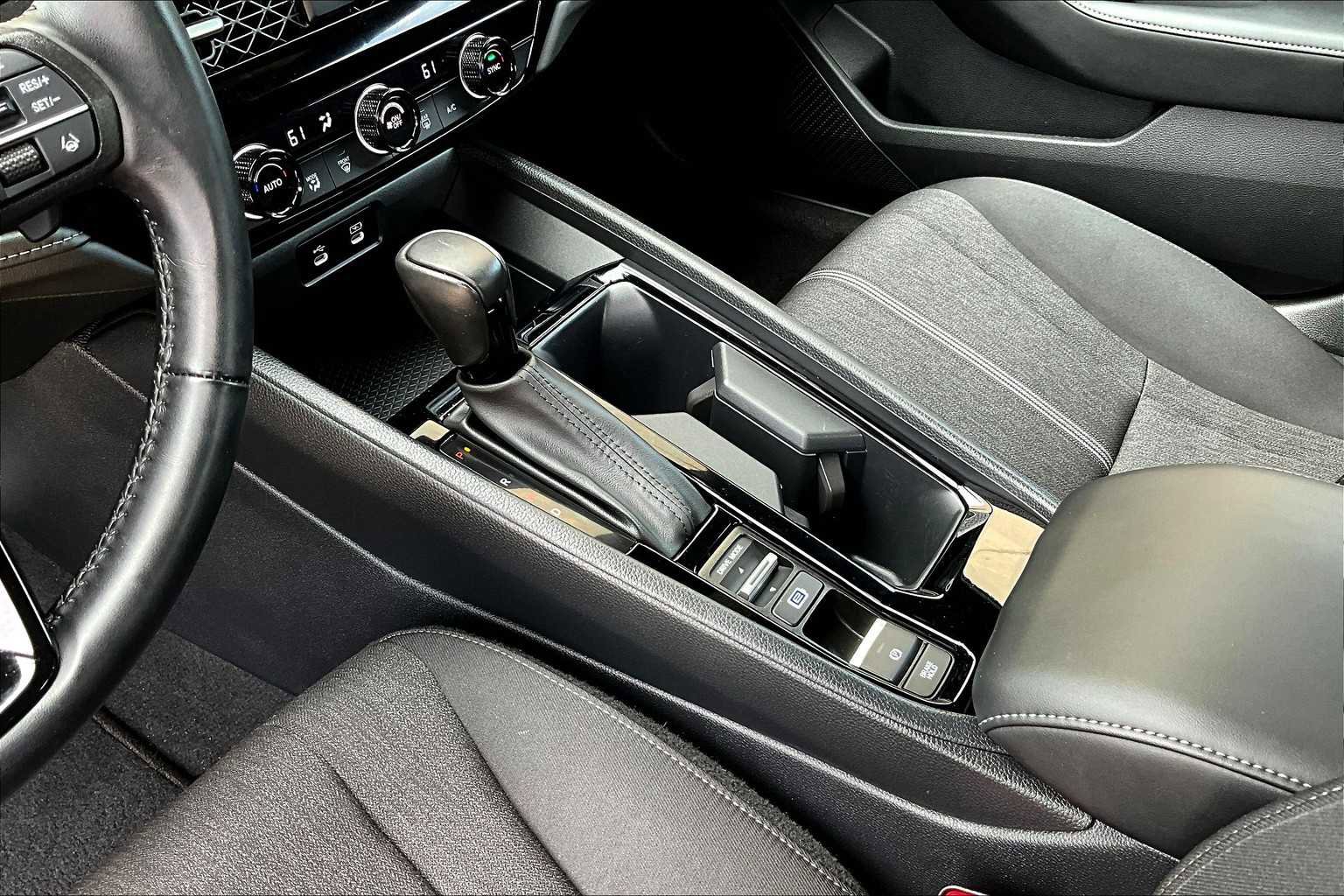 Used 2023 Honda Accord Sport image 31