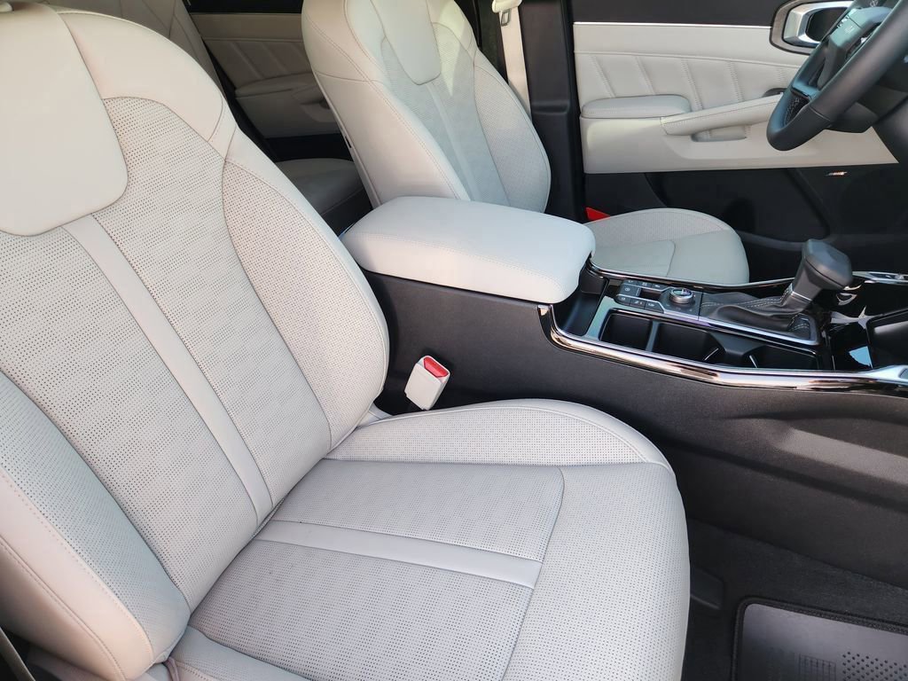 New 2026 Kia Sorento SX AWD/4WD image 10
