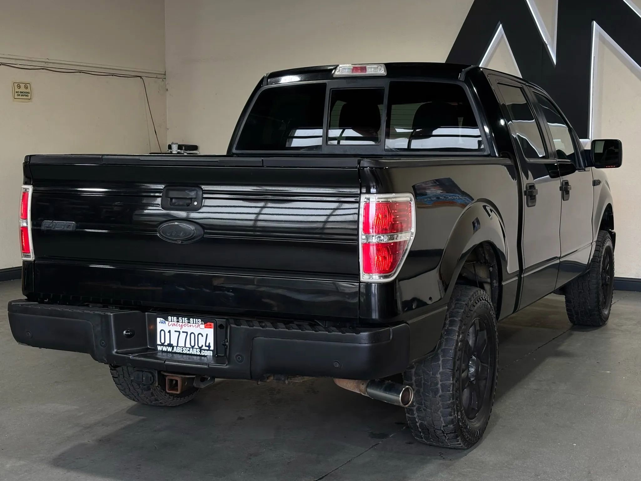 Used 2013 Ford F150 XLT w/ Luxury Equipment Group image 6