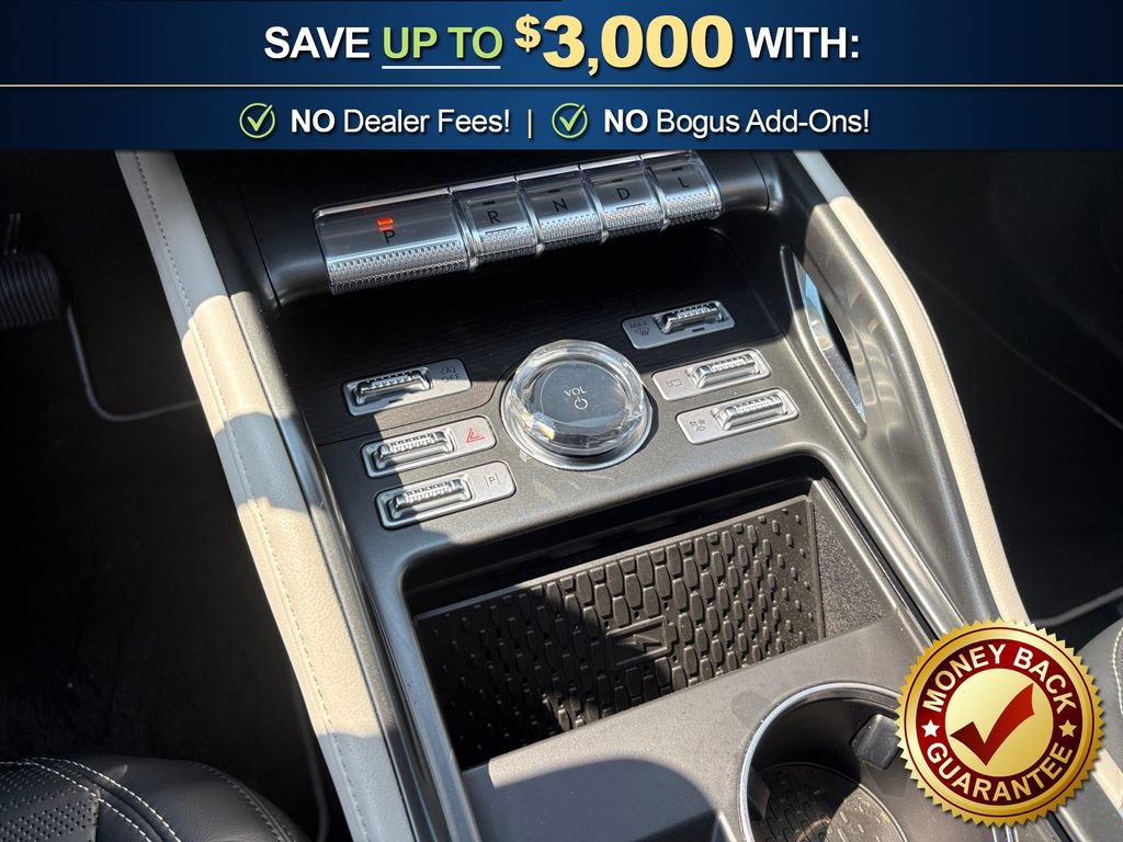 Used 2025 Lincoln Nautilus Reserve AWD/4WD image 30