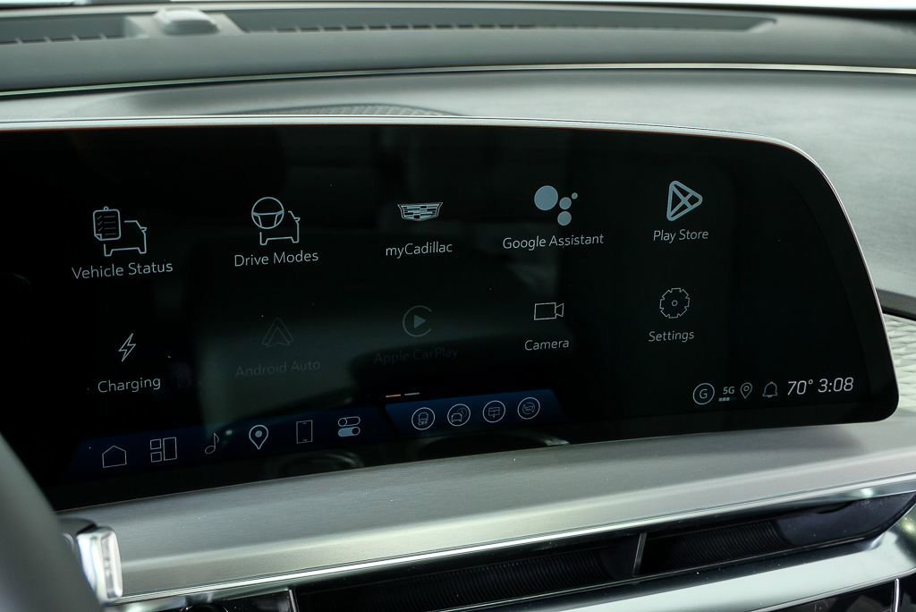 New 2026 Cadillac Lyriq Sport image 13