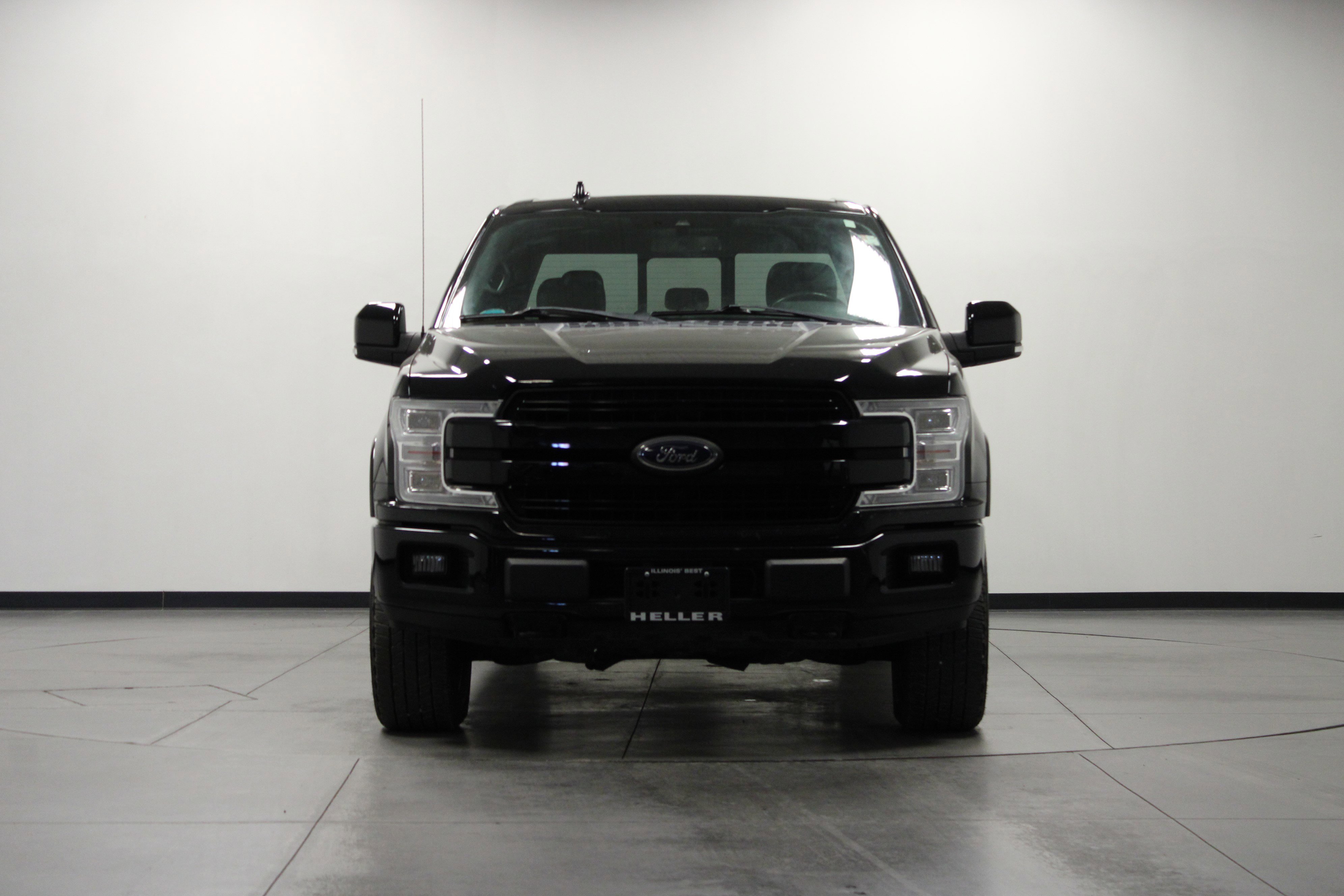 Used 2018 Ford F150 Lariat w/ Equipment Group 502A Luxury image 9