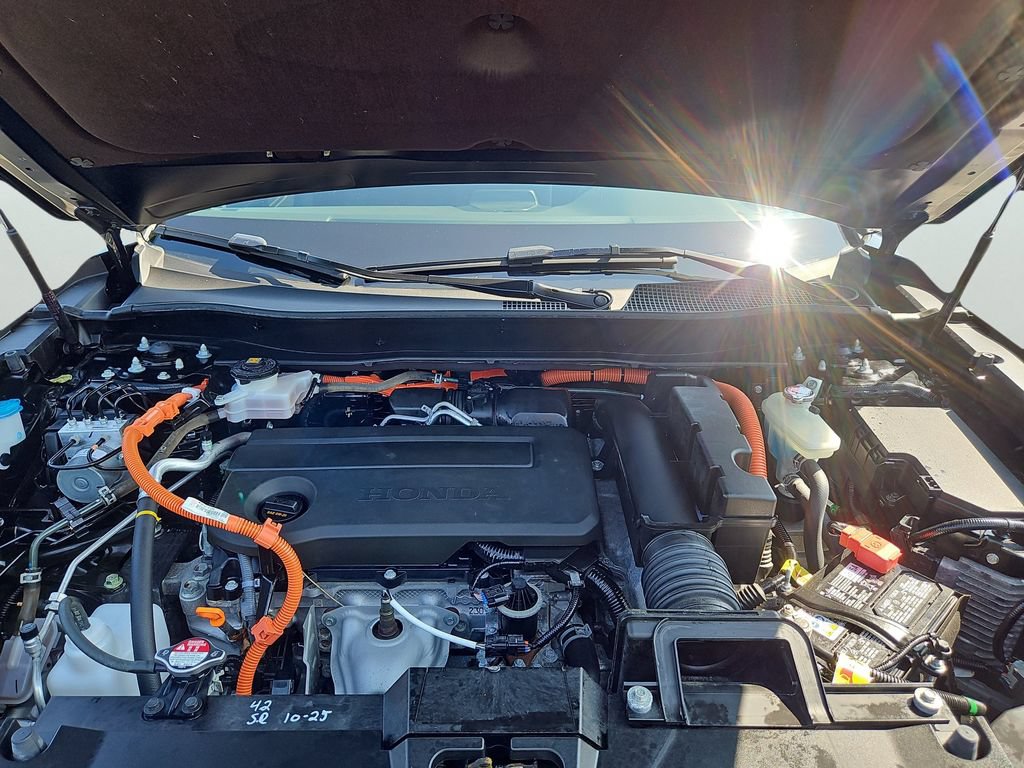 Certified 2025 Honda CR-V Sport image 32