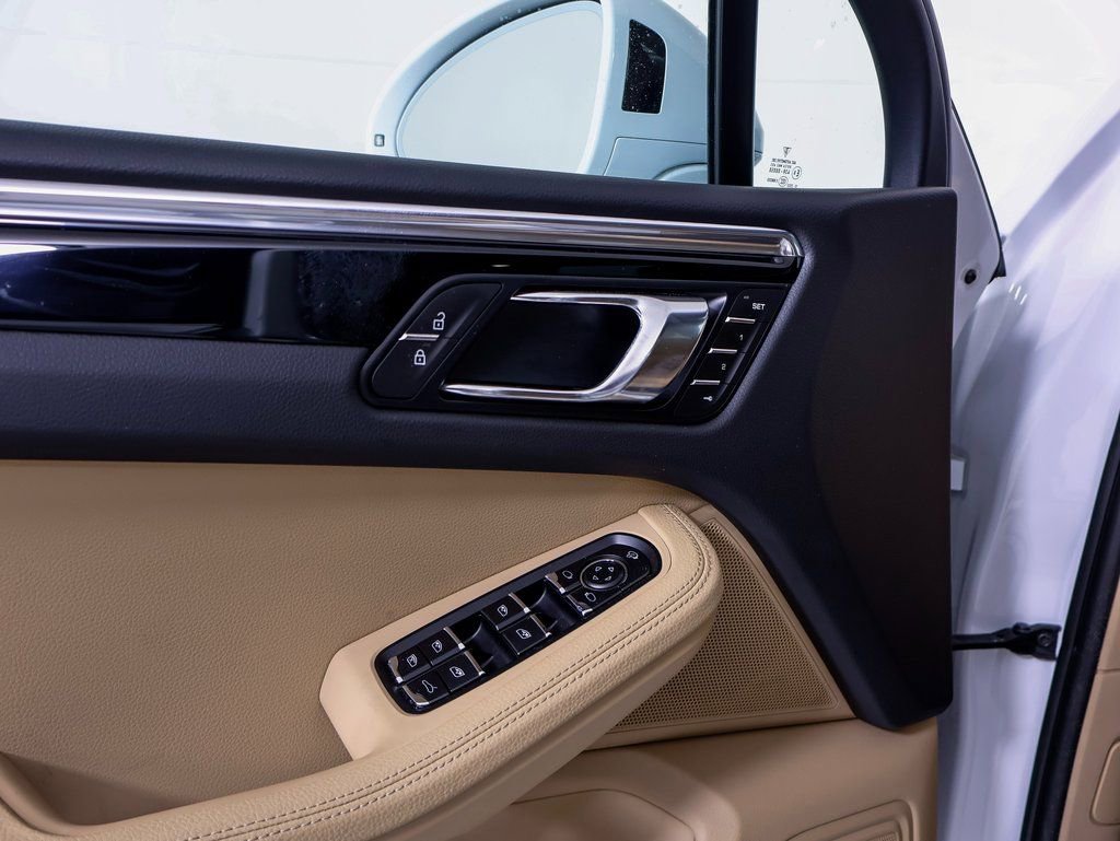 Used 2026 Porsche Macan S image 21