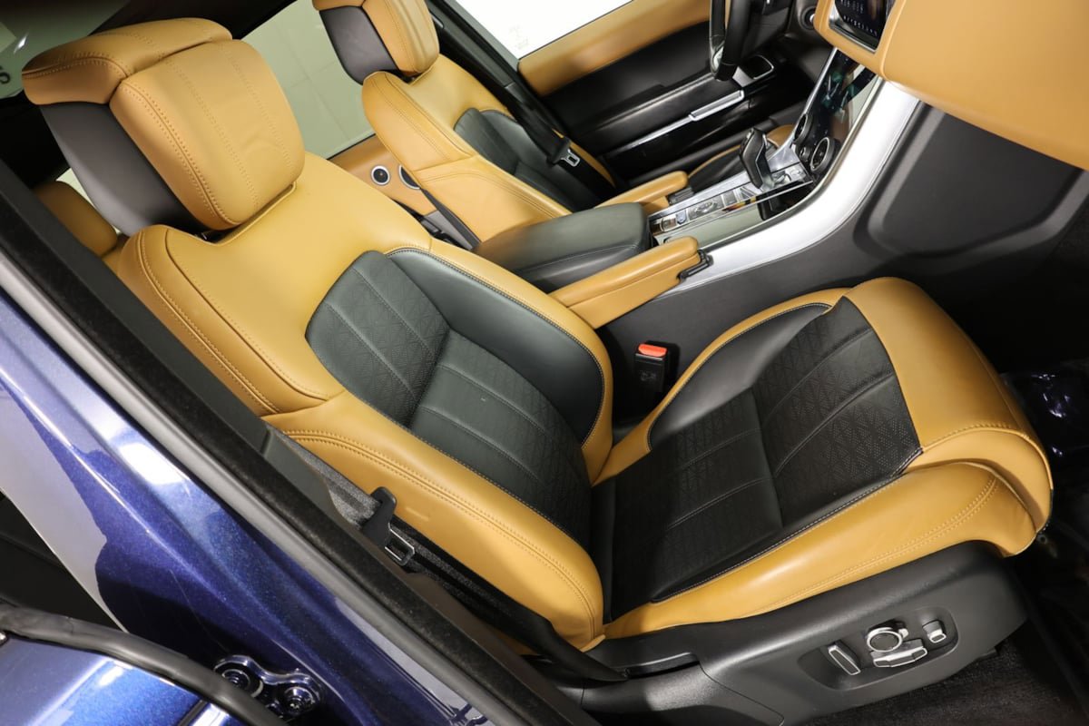 Used 2020 Land Rover Range Rover Sport Autobiography image 41