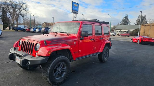 Used 2017 Jeep Wrangler Unlimited Sahara image 3