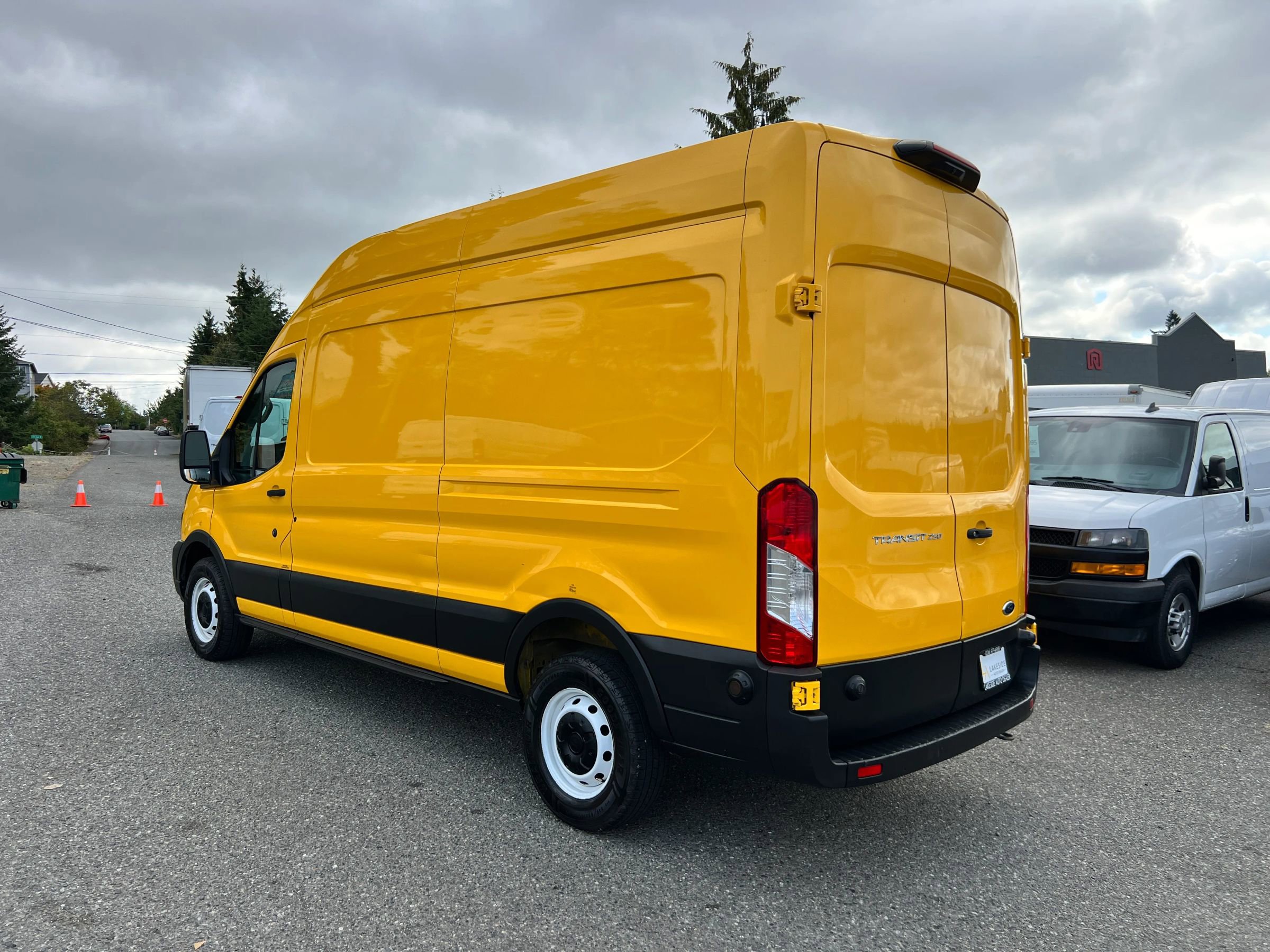 Used 2020 Ford Transit 250 148 High Roof w/ Load Area Protection Package image 5