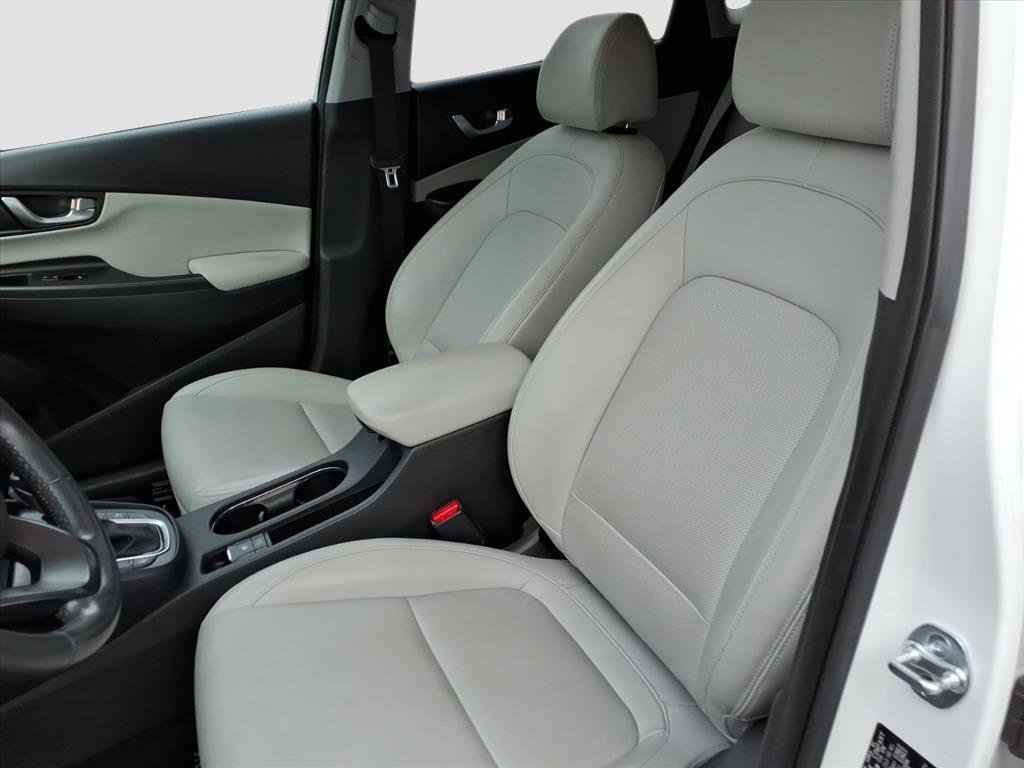 Used 2023 Hyundai Kona Limited image 12