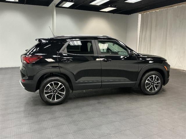 New 2026 Chevrolet TrailBlazer LT AWD/4WD image 6
