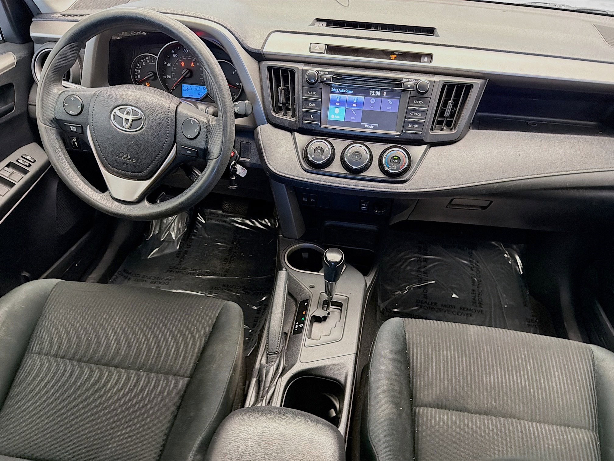 Used 2016 Toyota RAV4 LE image 12