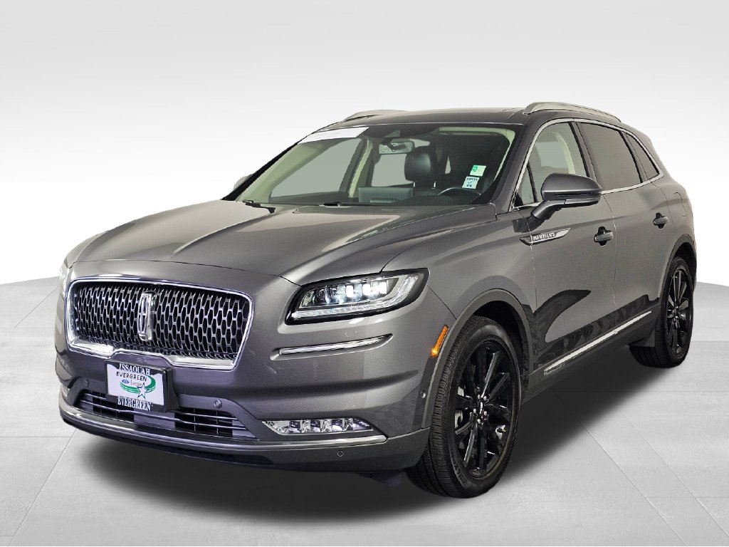 Certified 2023 Lincoln Nautilus Reserve w/ Equipment Group 202A AWD/4WD image 3