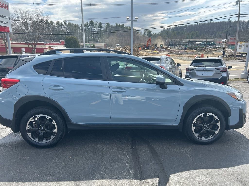 Used 2022 Subaru Crosstrek 2.0i Premium image 8