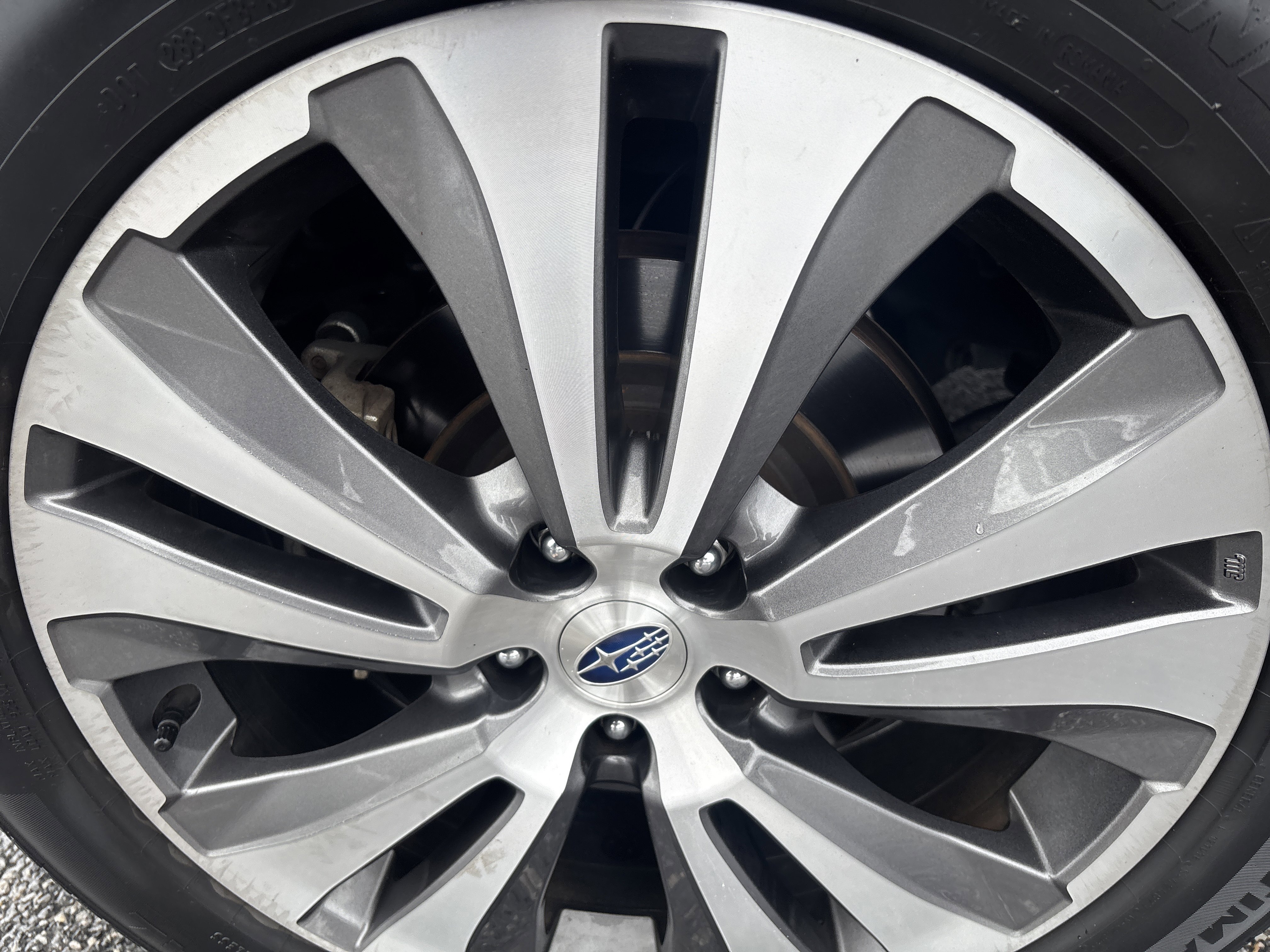 Used 2021 Subaru Ascent Premium w/ Sport Package image 8