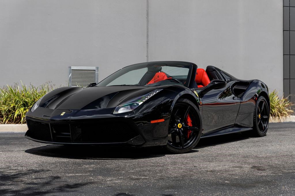 Used 2018 Ferrari 488 Spider image 47