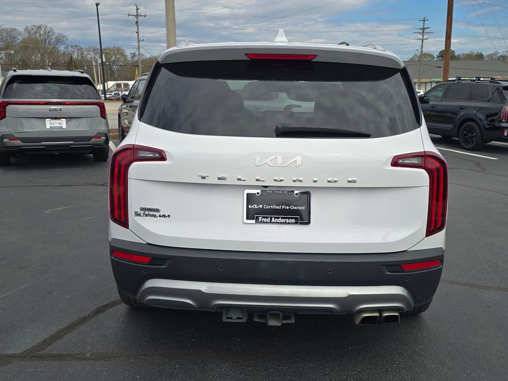 Certified 2022 Kia Telluride SX w/ SX Prestige Package image 4