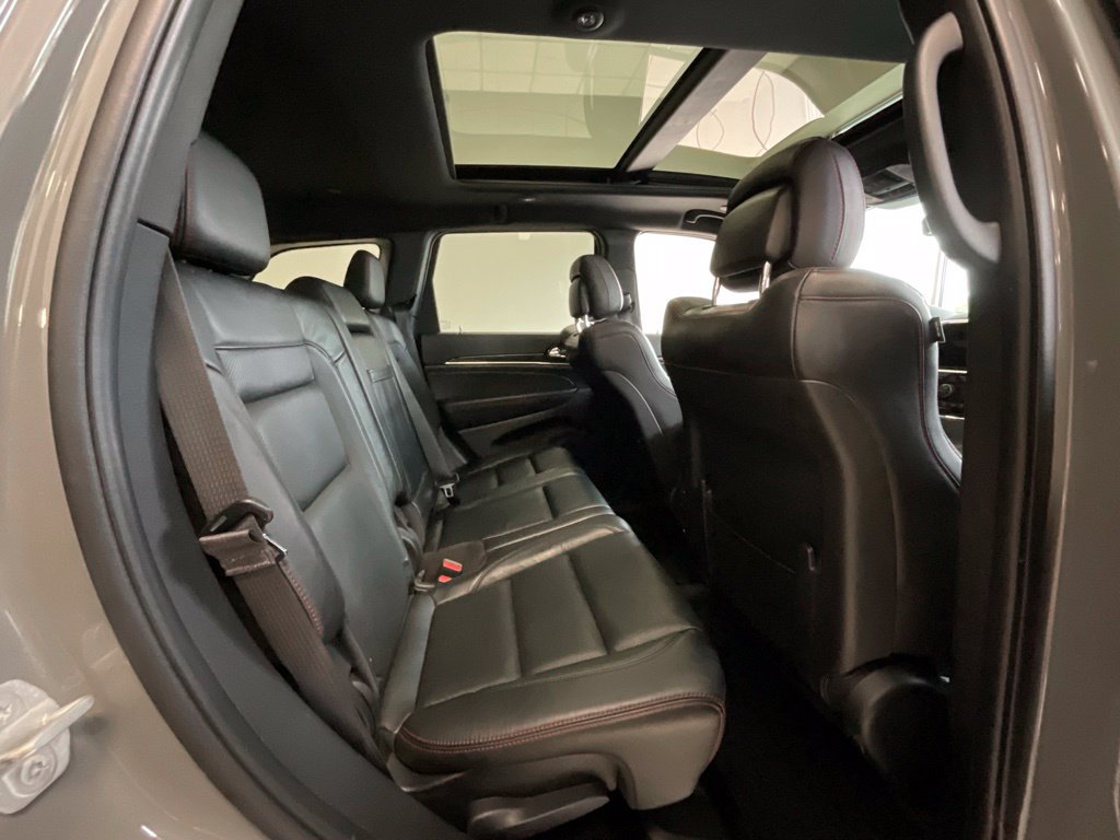 Used 2021 Jeep Grand Cherokee Trailhawk w/ Trailhawk Luxury Group AWD/4WD image 22