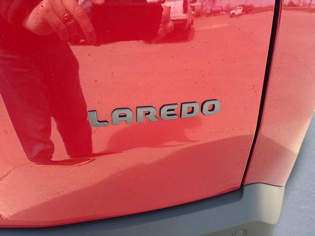 New 2026 Jeep Cherokee Laredo AWD/4WD image 11