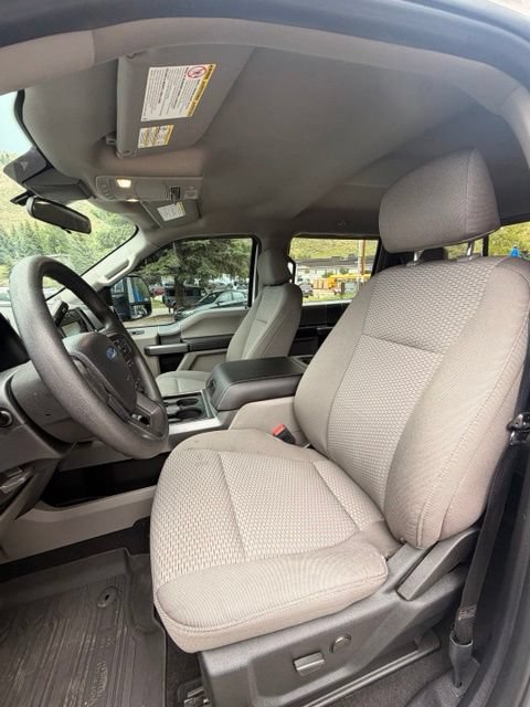 Used 2021 Ford F350 XLT w/ XLT Premium Package AWD/4WD image 9