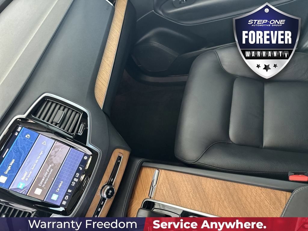 Used 2024 Volvo XC90 B6 Plus w/ Protection Package Premier AWD/4WD image 24