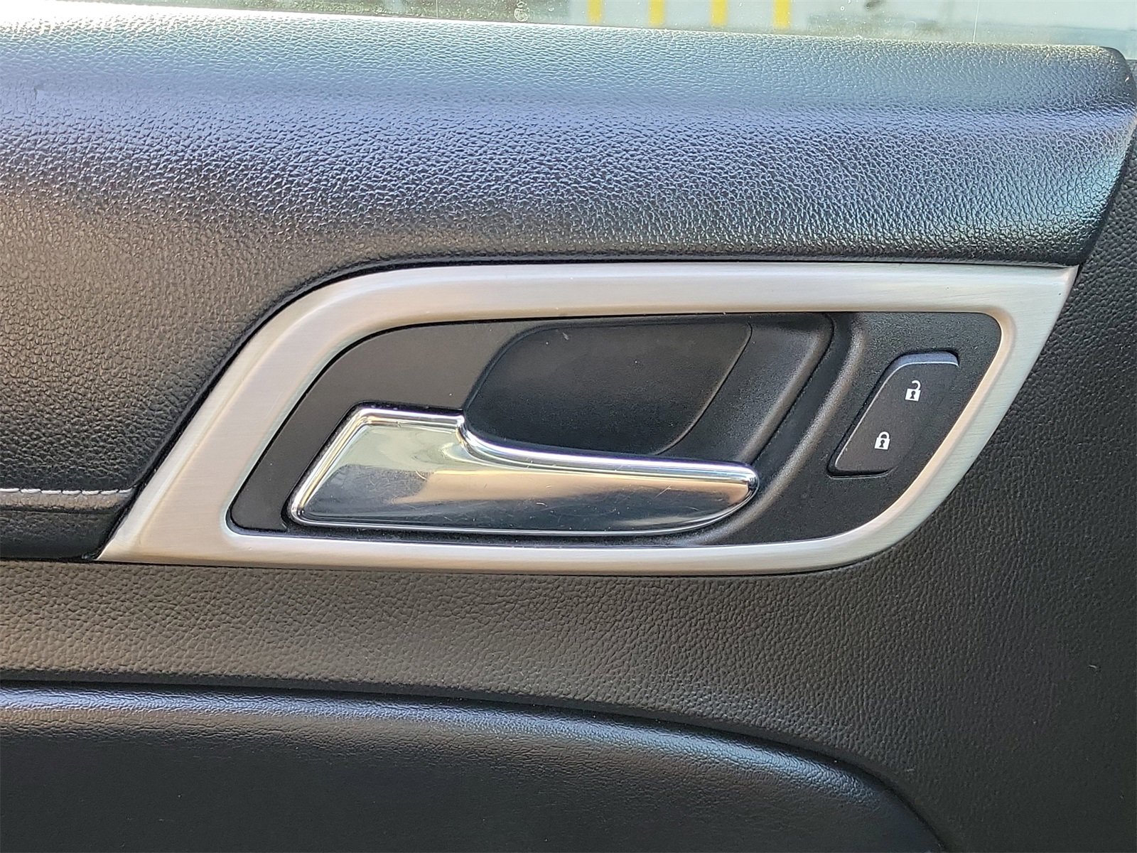 Used 2017 GMC Yukon Denali w/ Open Road Package image 33