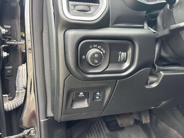 Used 2022 RAM 1500 Big Horn AWD/4WD image 17