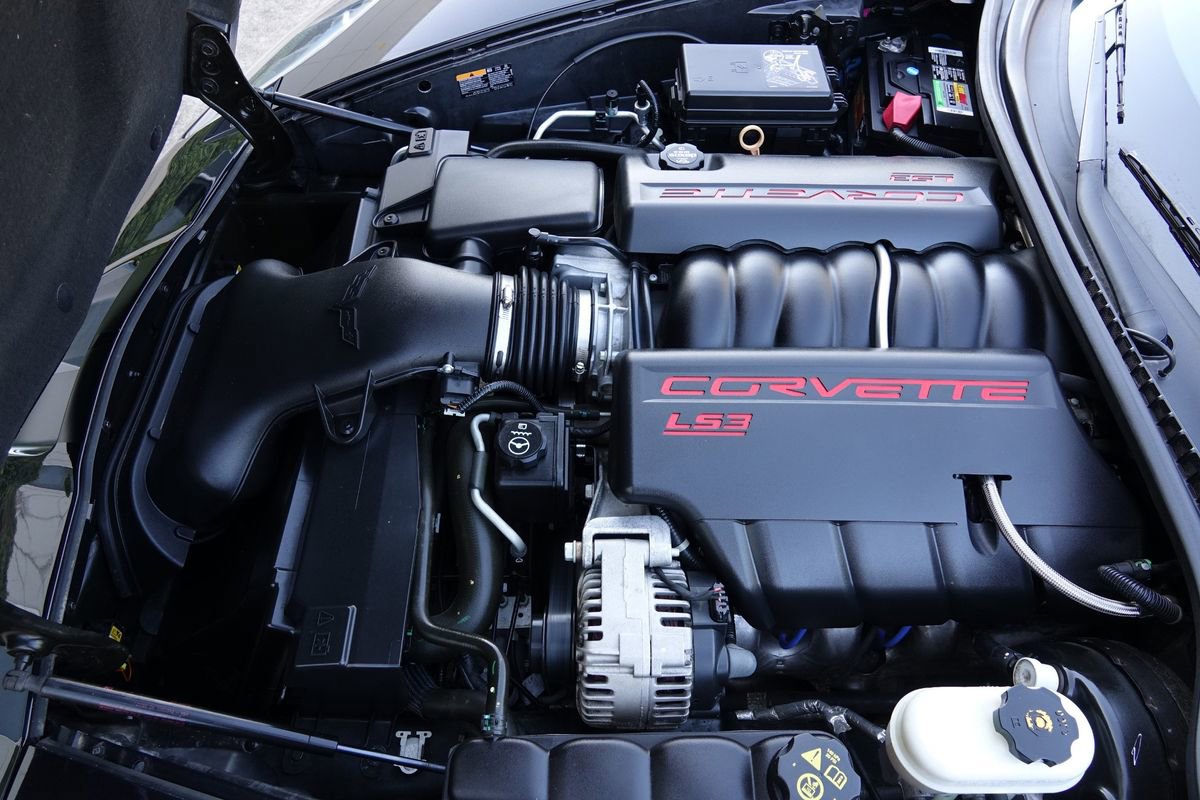 Used 2012 Chevrolet Corvette Grand Sport w/ 3LT Preferred Equipment Group image 35